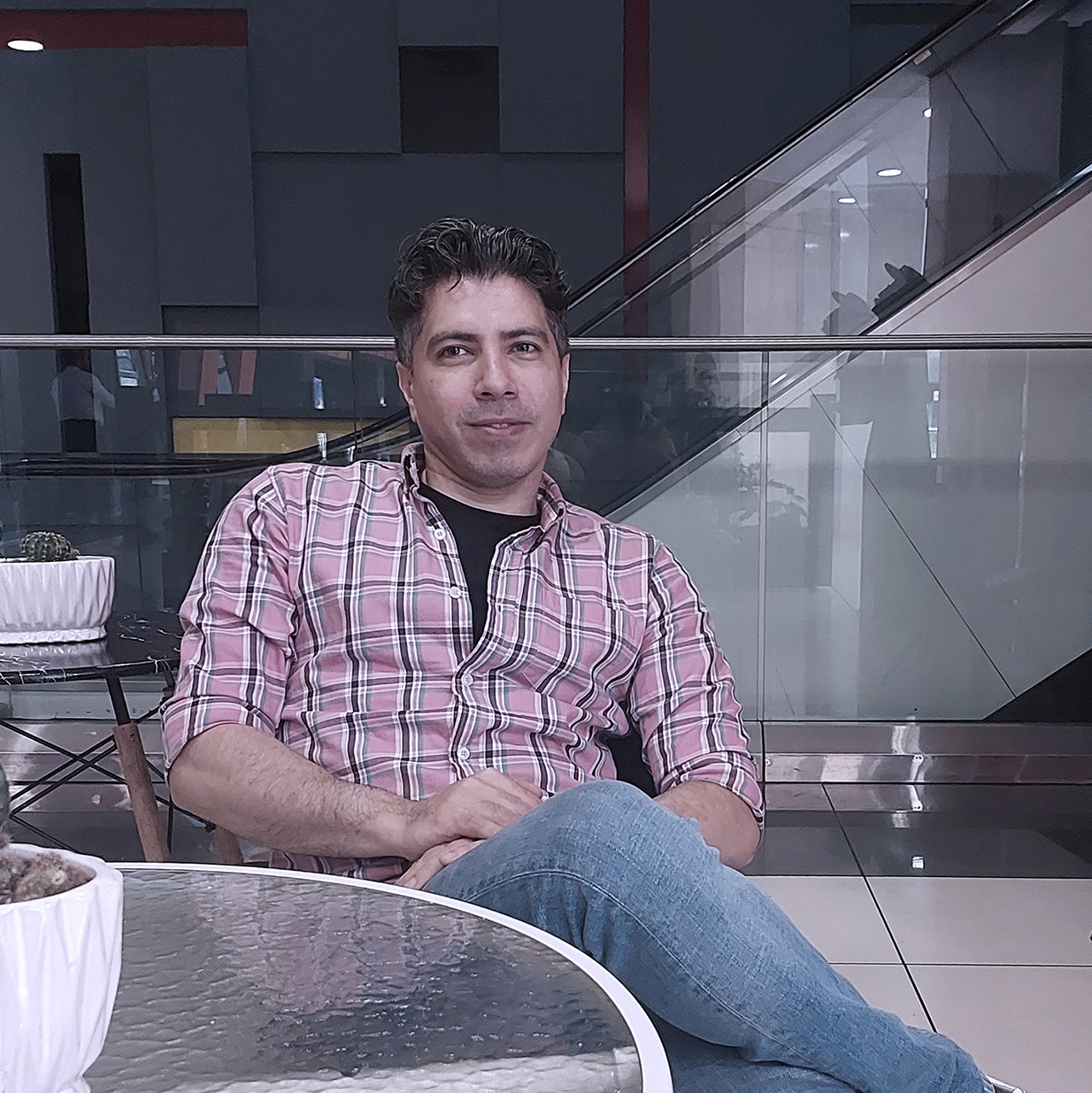 وحید  فتوحی