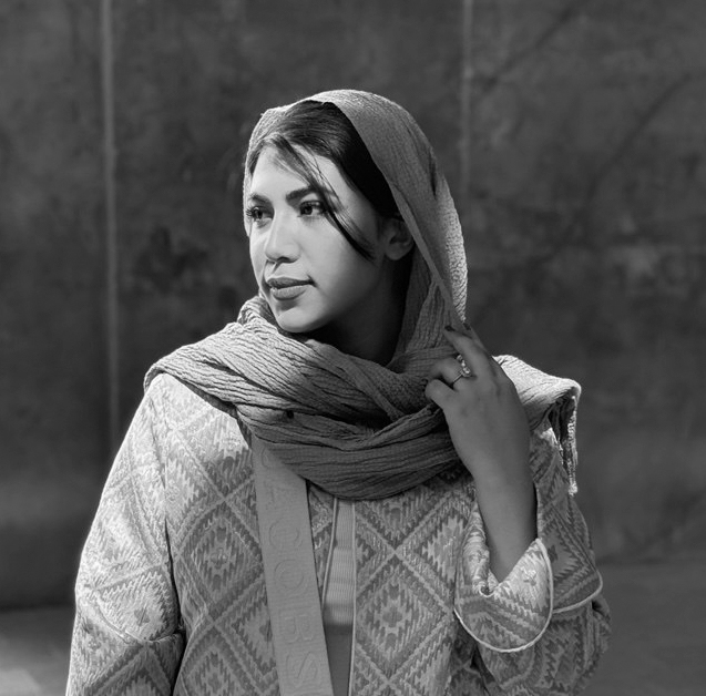مهنوش  مرادی